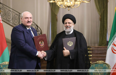 Лукашенко подписал с Ираном «дорожную карту» сотрудничества до 2026 года