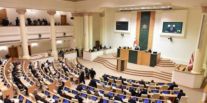 Парламент Грузии отклонил во втором чтении законопроект об «иноагентах»