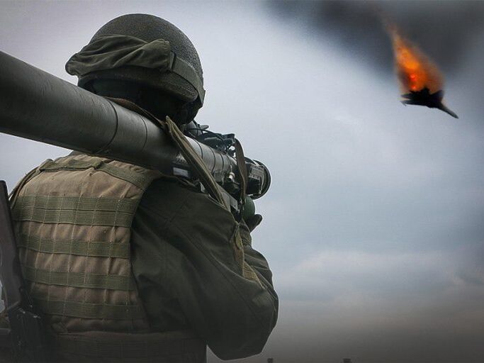 Українські воїни збили російський бомбардувальник Су-24 під Бахмутом (ВІДЕО)
