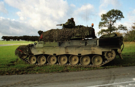 Данія пообіцяла Україні близько 100 танків Leopard-1