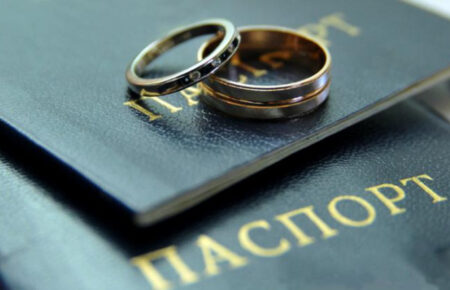Регистрация гражданского партнерства почти не будет отличаться от процедуры регистрации брака — Совсун