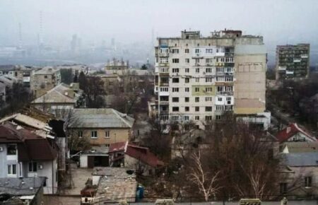 На Луганщині російські окупанти глушать зв’язок і закривають міста — Гайдай