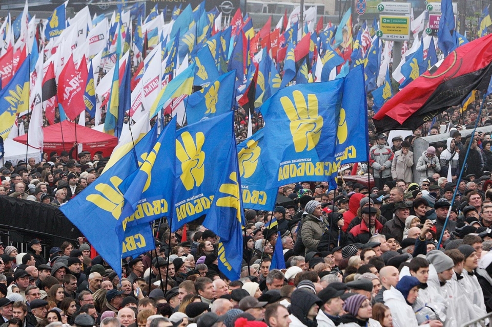 Які проблеми мають політичні партії в Україні?