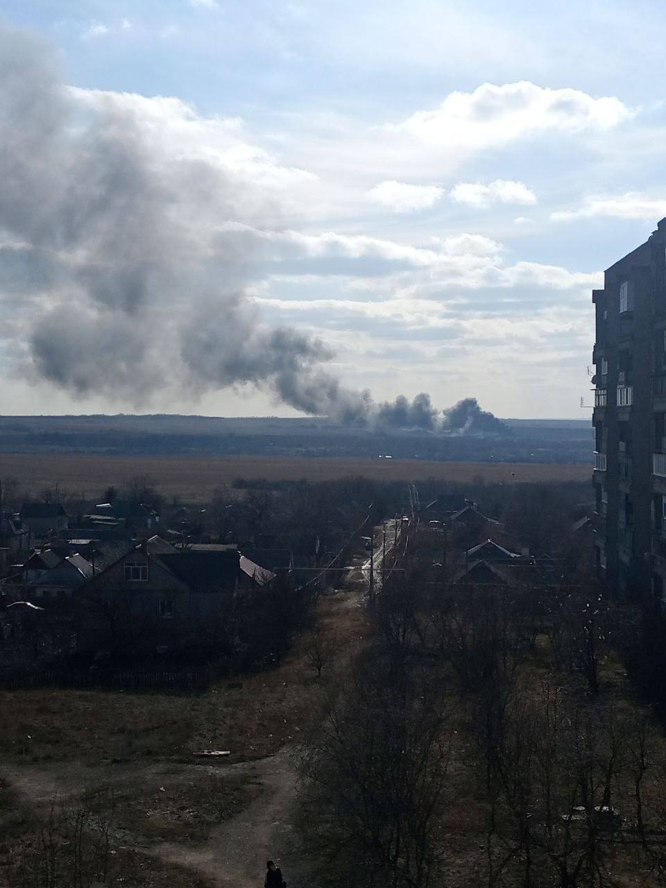В Енакиево Донецкой области упал военный самолет (ВИДЕО)