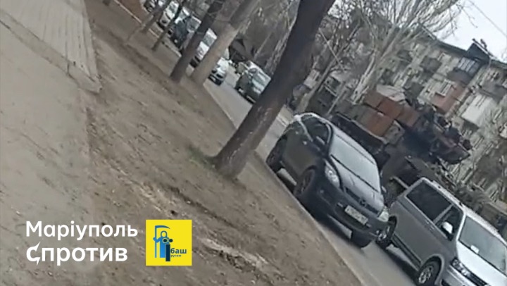 У Маріуполі російські окупанти паркують ЗРК «Бук» посеред вулиці — Андрющенко