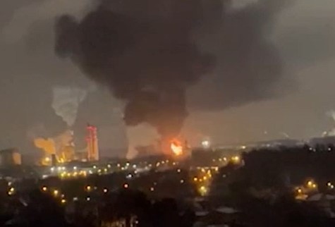 Під Москвою спалахнула пожежа на коксогазовому заводі (ВІДЕО)