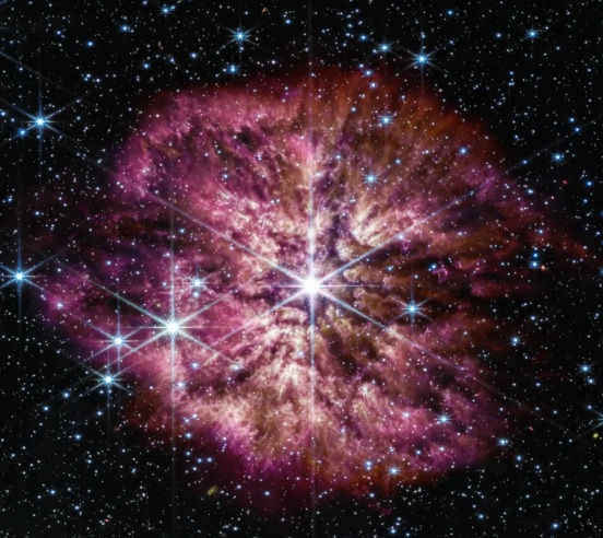 Телескоп «Джеймс Вебб» показав фазу смерті зірки