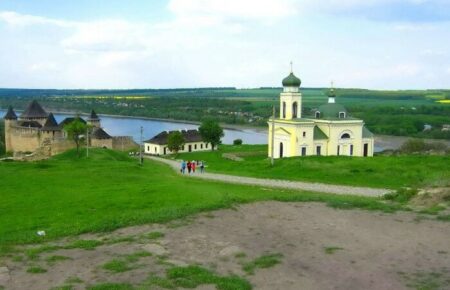 УПЦ МП повернула Церкву Олександра Невського заповіднику «Хотинська фортеця»
