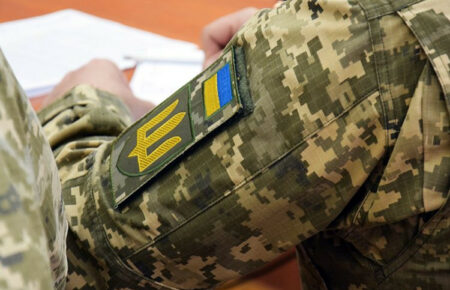 Україна закупила обладнання для відбору і зберігання ДНК-зразків військових