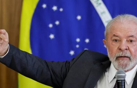 Президент Бразилії запропонував віддати Крим Росії, щоб «припинити війну» — Le Figaro