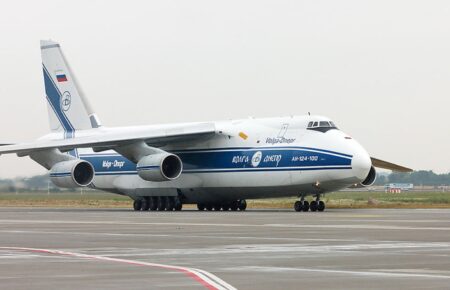 Канада передаст Украине российский самолет Ан-124 — Шмыгаль