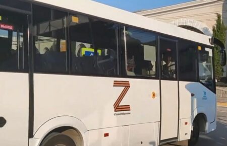 Російські окупанти зігнали автобуси в Мелітополь — мер
