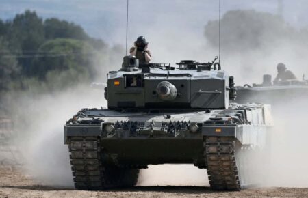 Танки Leopard 2 від Іспанії найближчими днями вирушать в Україну — міністерка