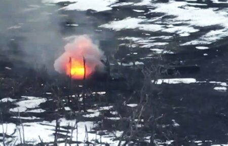 Бійці ССО знищили новітній російський танк Т-90 (ВІДЕО)