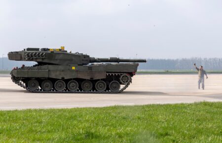 Канада передала Украине 8 танков Leopard 2 — Генштаб
