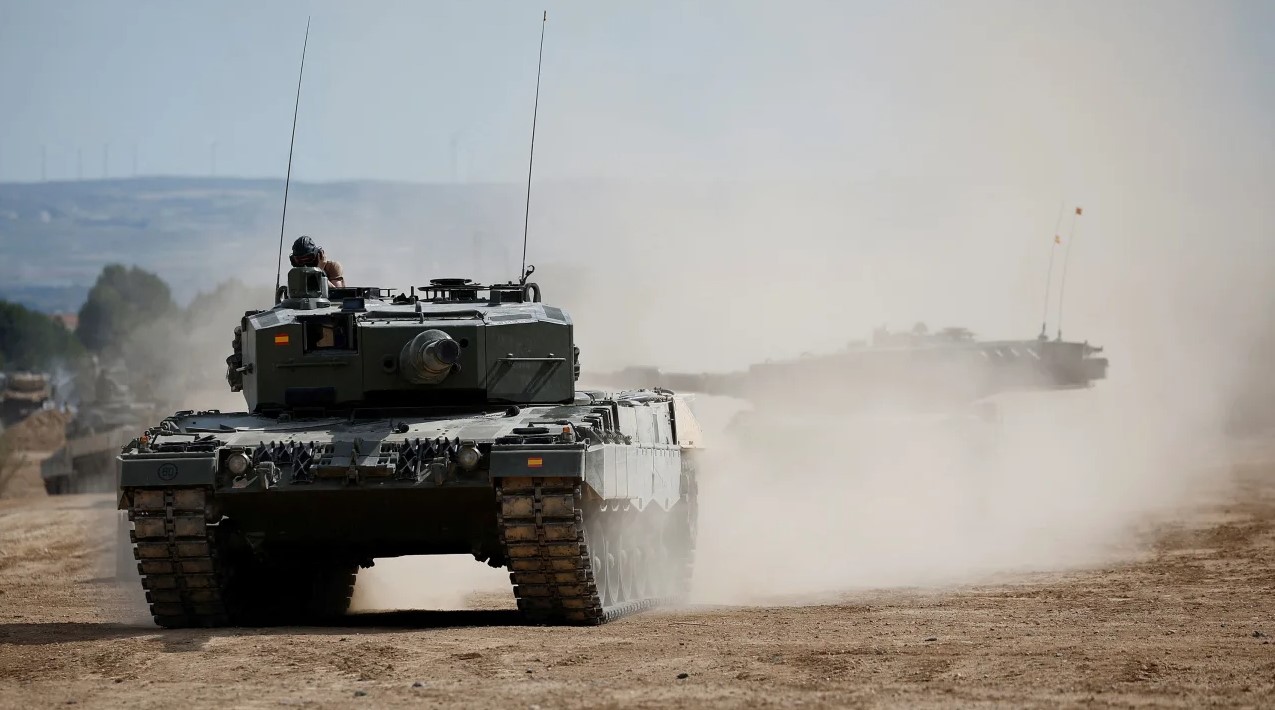 Іспанські танки Leopard 2 вже їдуть в Україну — через 6 днів повинні бути на місці