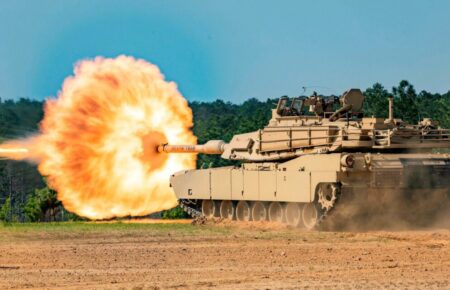 США найближчим часом почнуть навчати українських військових роботі з танками Abrams