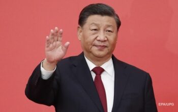 Китай хоче якомога довше утримувати «нейтралітет» — нехай, аби лише не поставляв летальної зброї Росії — політолог