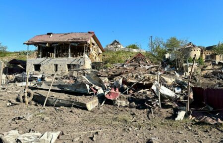 На Херсонщині росіяни скинули на село Кізомис керовані авіабомби, є руйнування
