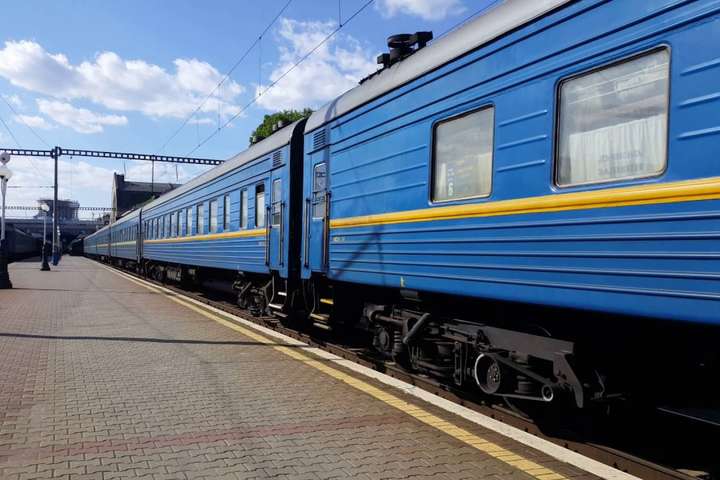 Жіночі вагони в поїздах «Укрзалізниці»: петиція набрала понад 25 тисяч підписів