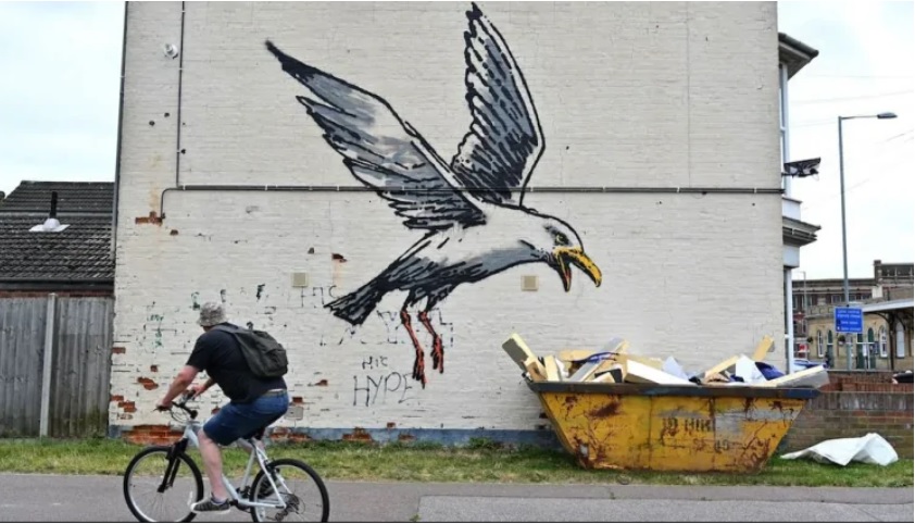 У Британії подружжя витратило майже $250 тисяч, щоб видалити графіті Бенксі зі свого будинку