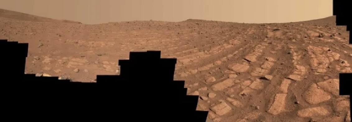 NASA показало залишки бурхливої річки на Марсі