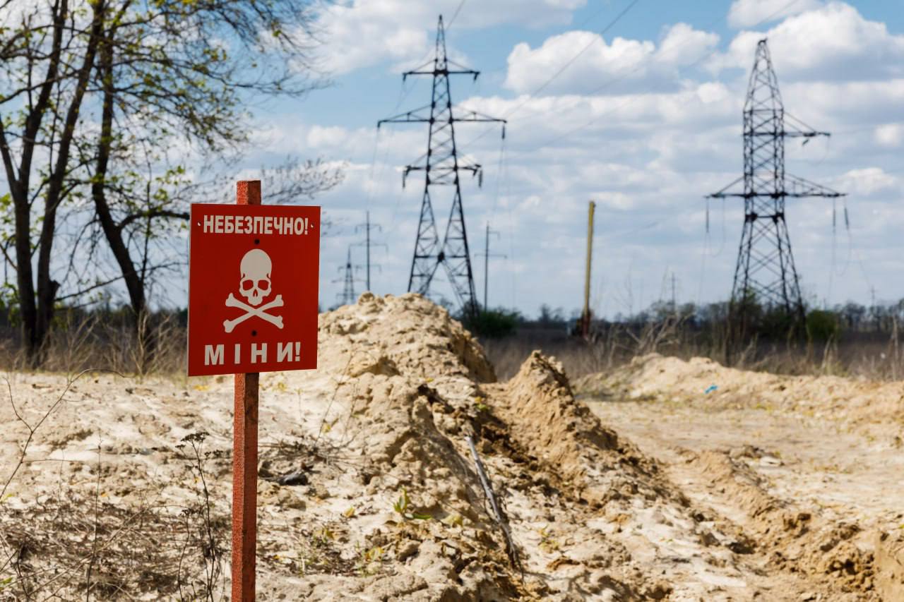 На Харківщині при відновленні ЛЕП виявили і знешкодили 250 протитанкових мін