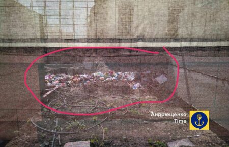 Окупанти перетворили на сміттєзвалище руїни драмтеатру в Маріуполі — радник мера