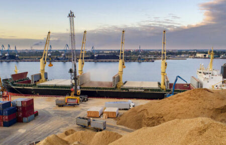 Украинский коридор в Черном море: экспорт достиг 10 миллионов тонн