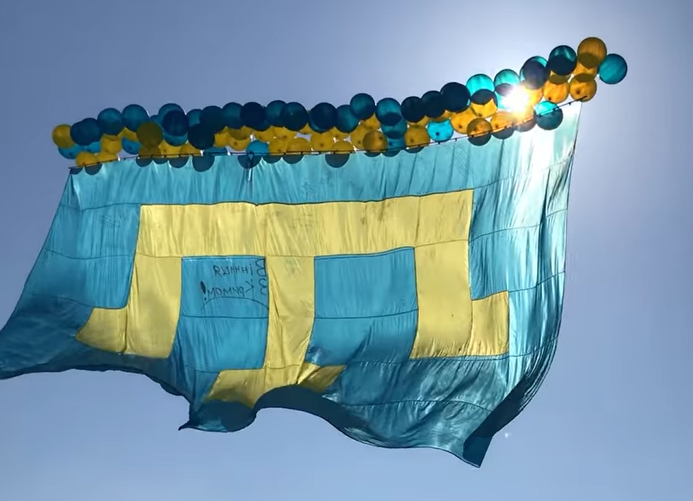 Запретив Меджлис, оккупанты не могут запретить крымскотатарский флаг — Бариев