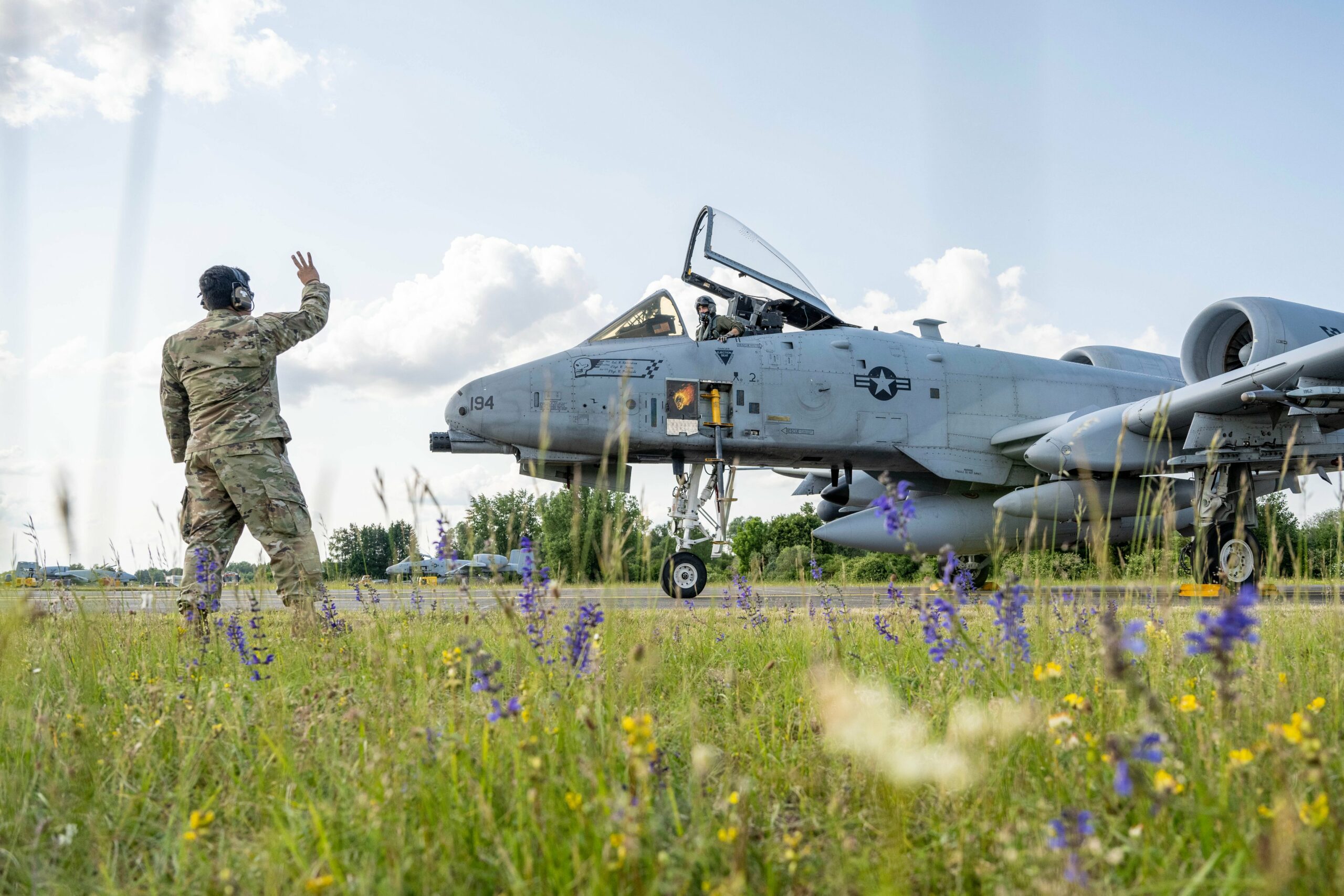В Германии стартовали самые масштабные в истории НАТО военно-воздушные учения (ФОТО)