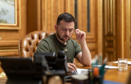 Зеленський запровадив санкції проти 178 громадян РФ