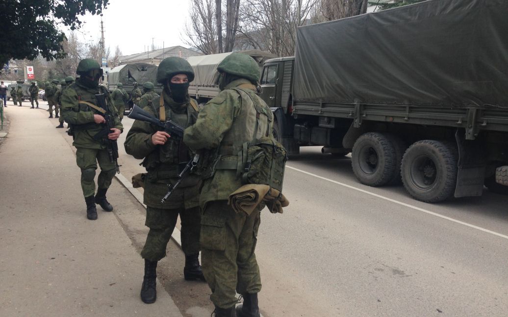 До польового шпиталю на Луганщині завезли 20 вантажівок поранених окупантів — Генштаб