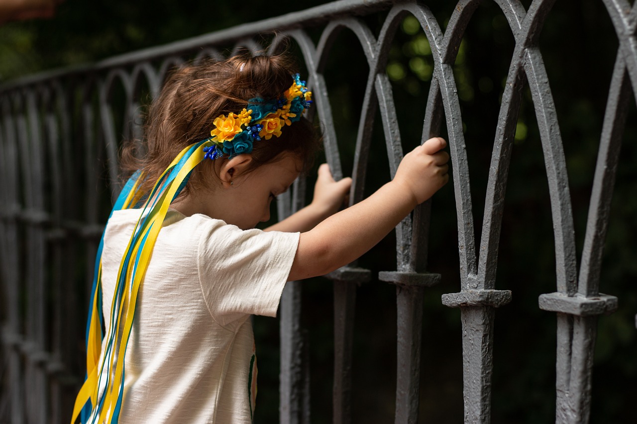 День захисту дітей під час війни: сьогодні Росія порушує всі права неповнолітніх в Україні