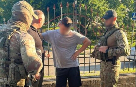 Голову Тернопільської облради та чиновників військової адміністрації викрили на хабарі — НАБУ