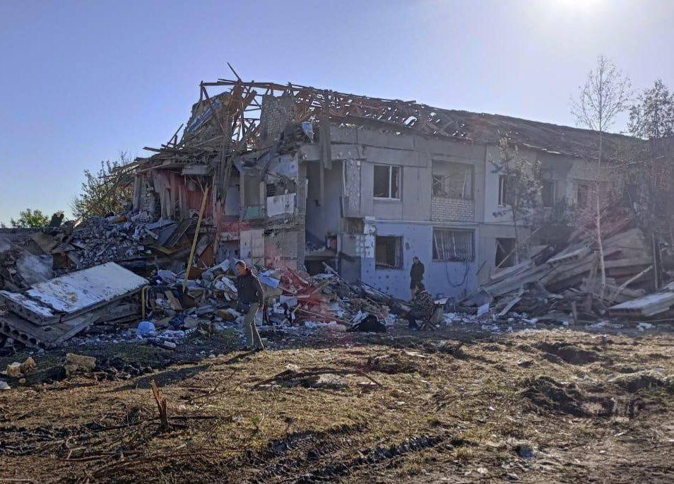 Удар російських окупантів по передмістю Дніпра: рятувальники завершили розбір завалів 