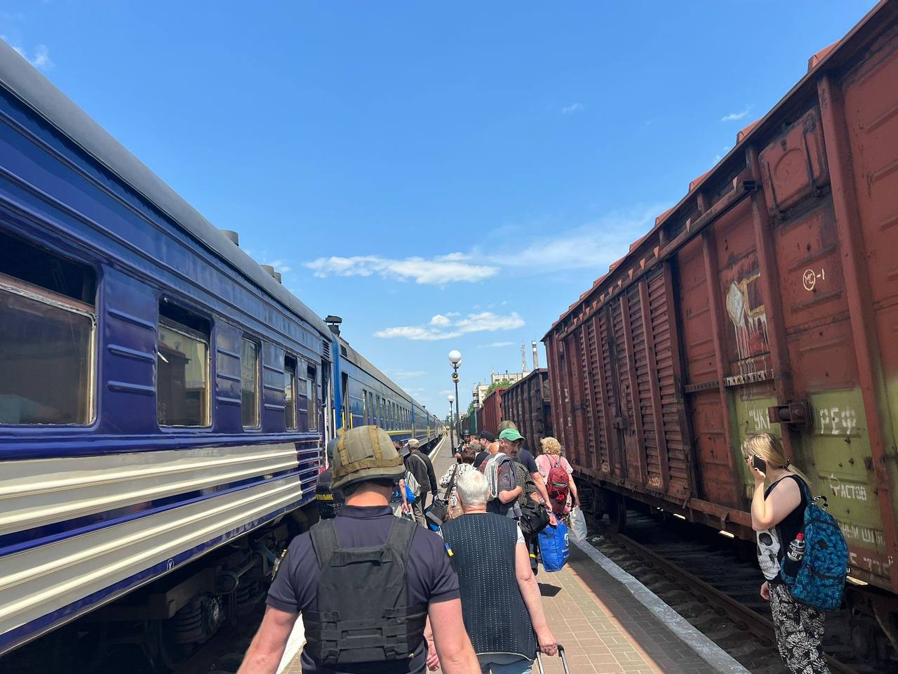З Херсона до Миколаєва успішно прибув евакуаційний потяг