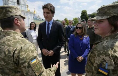 В Киев с визитом прибыл премьер Канады Джастин Трюдо (ФОТО)
