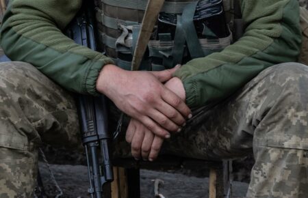 За програмою «Хочу жити» в український полон здалися понад 300 російських військових