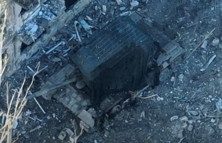 У Бахмуті десантники знищили танк окупантів, який бив по позиціях ЗСУ (ВІДЕО)