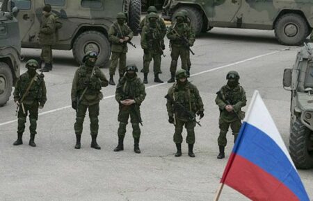 Російські військові спустошують аптеки в окупованому Криму — Чистіков