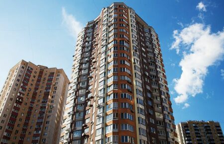 Придбати квартиру в Києві — ризикова інвестиція чи прибутковий проєкт?