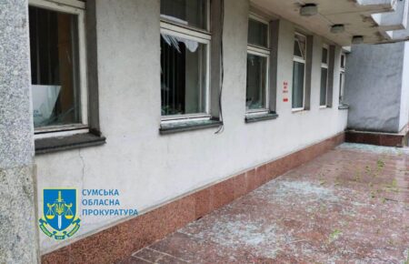Окупанти з дрона атакували центр міста Середина-Буда на Сумщині, є поранені (ФОТО)