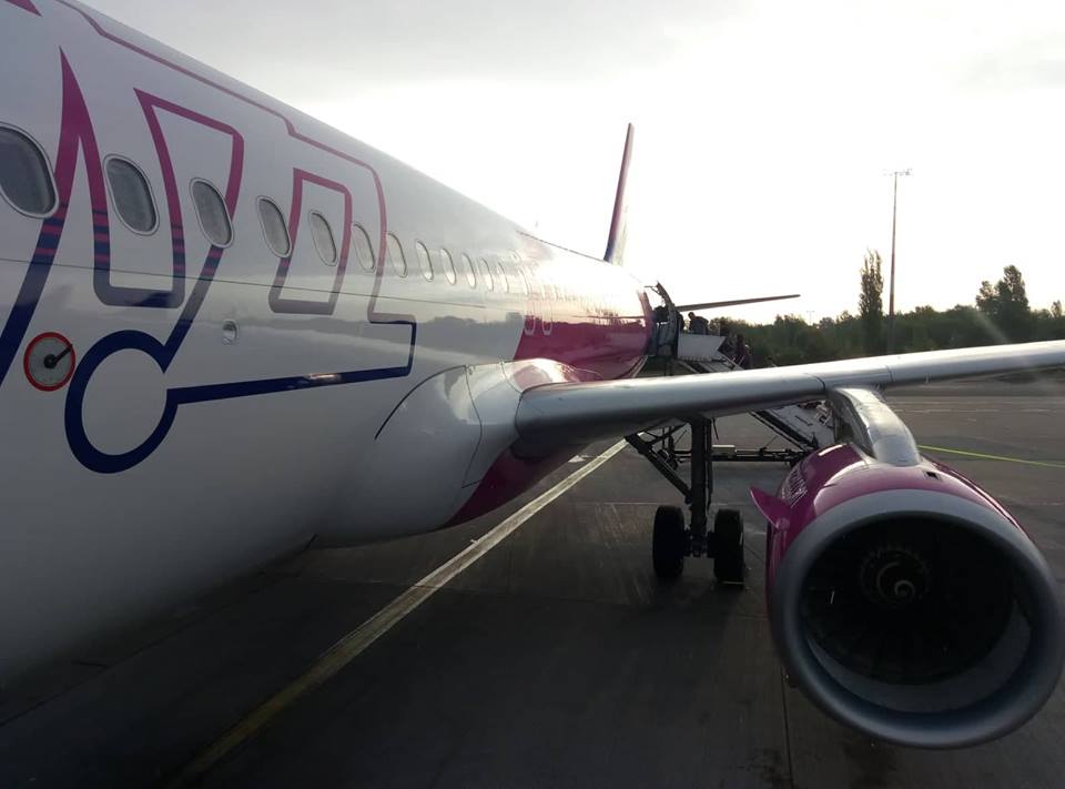 У МЗС відреагували на ситуацію з українським ветераном, якого висадили з літака Wizz Air