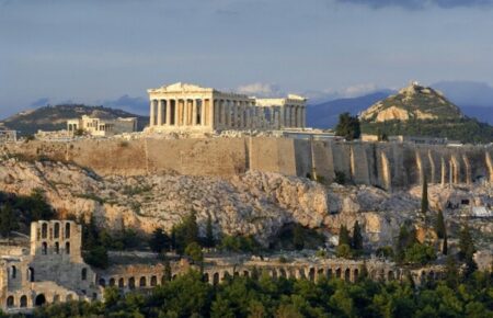 Афінський акрополь тимчасово закрили через надзвичайну спеку