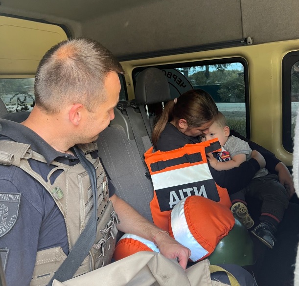 Із села Стариця на Харківщині евакуювали останню дитину 