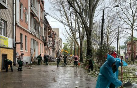 У Миколаєві внаслідок обстрілів пошкоджені понад 60 житлових будинків — мер