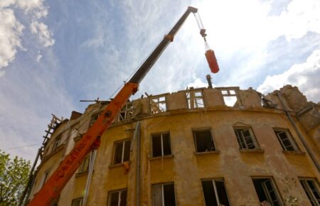 У Львові окупанти атакували будинок зі спадщини ЮНЕСКО: що це означає для його відновлення