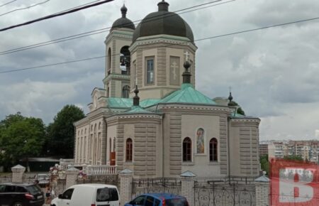 У Хмельницькому храмі у митрополита УПЦ МП знайшли 1,8 млн грн готівкою
