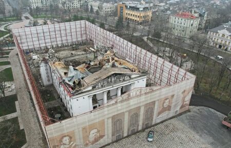 Російські окупанти від початку вторгнення уже пошкодили в Україні понад 1500 культурних об'єктів